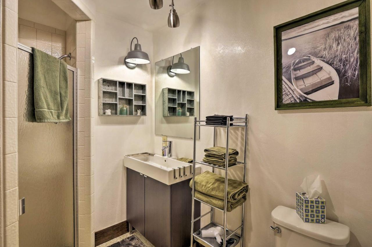 Grand Lake Condo With Balcony - 1 Block To Water! Luaran gambar